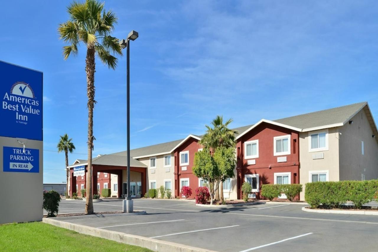 Americas Best Value Inn Westmorland Екстериор снимка
