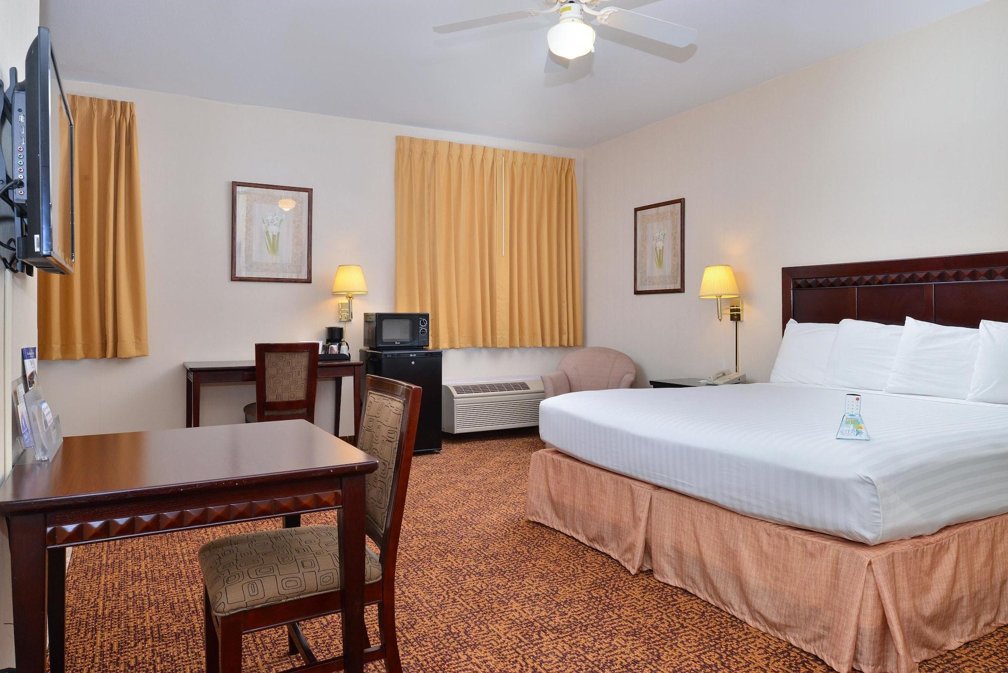 Americas Best Value Inn Westmorland Екстериор снимка