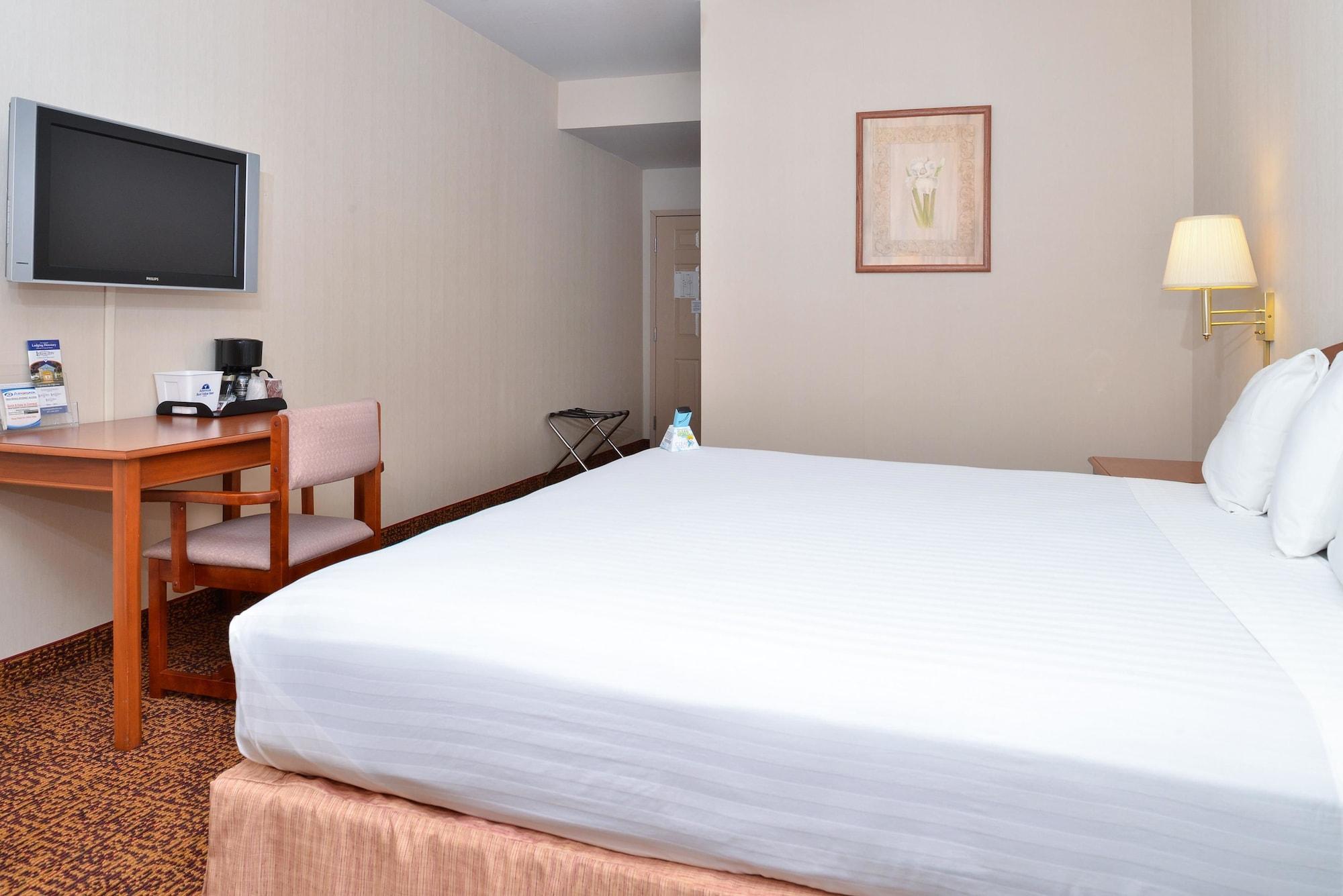 Americas Best Value Inn Westmorland Екстериор снимка
