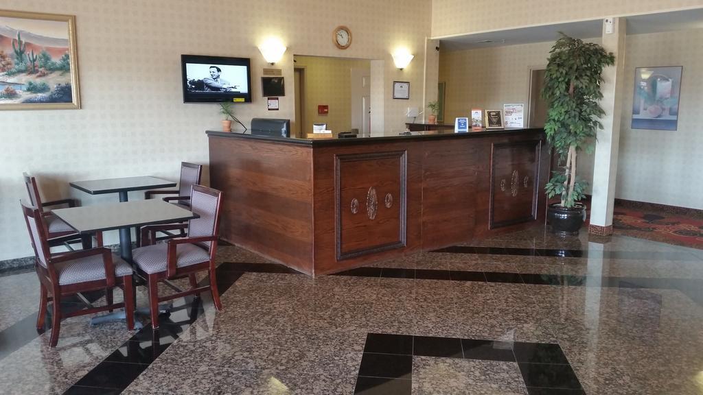 Americas Best Value Inn Westmorland Екстериор снимка