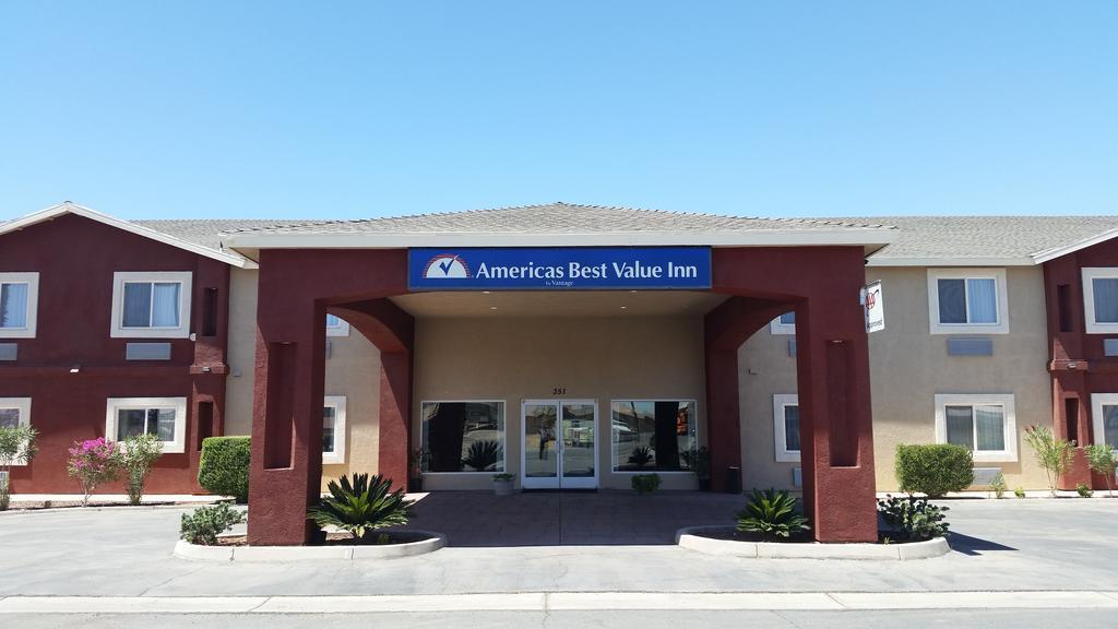 Americas Best Value Inn Westmorland Екстериор снимка