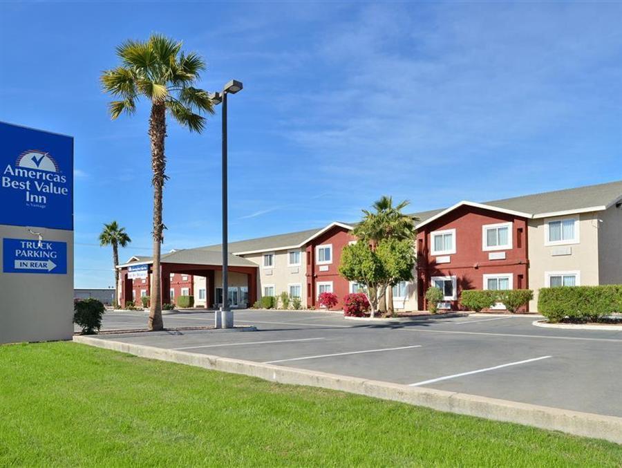 Americas Best Value Inn Westmorland Екстериор снимка