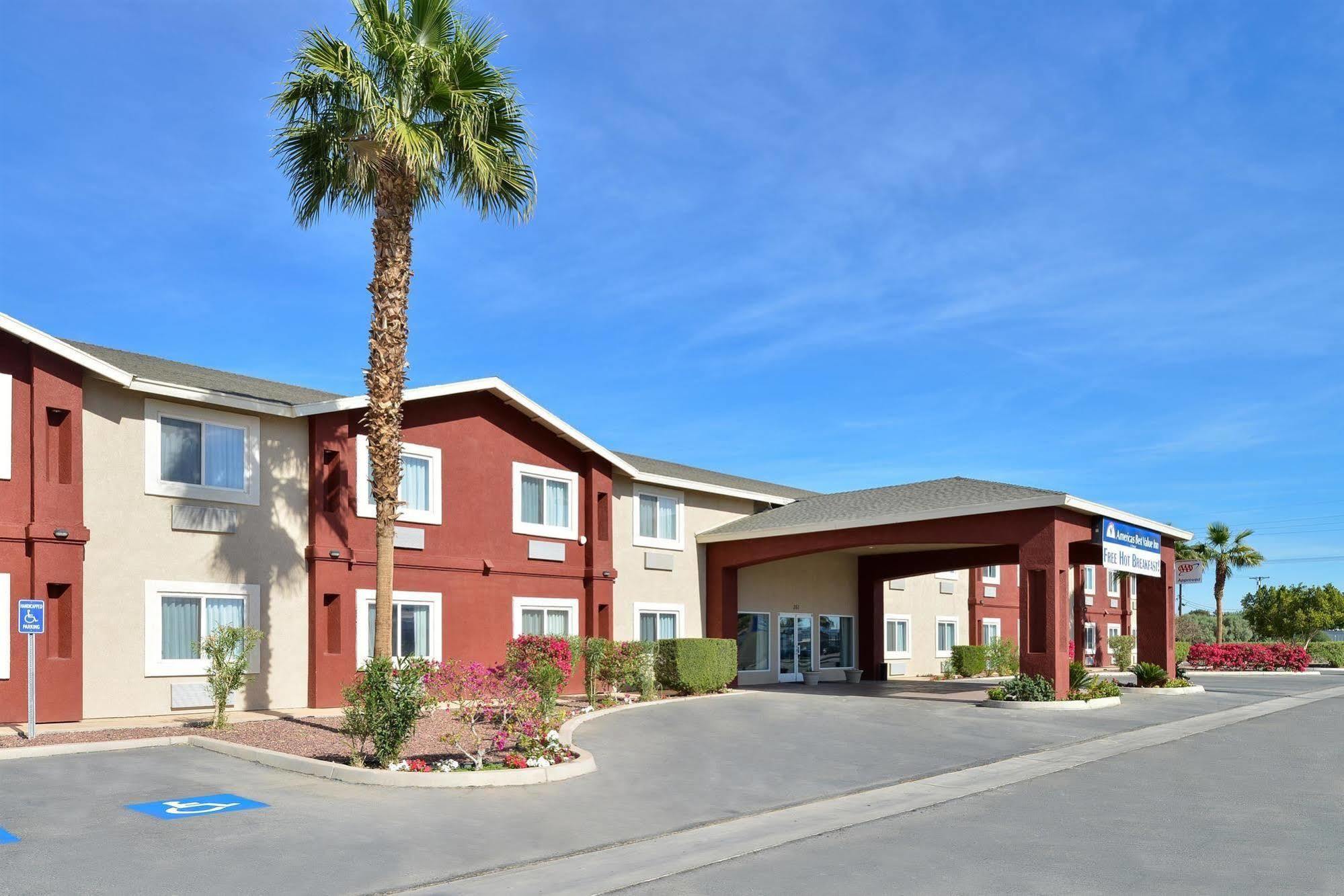 Americas Best Value Inn Westmorland Екстериор снимка